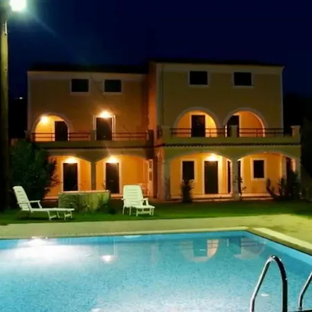 Pangea Corfu 公寓 Karousádes